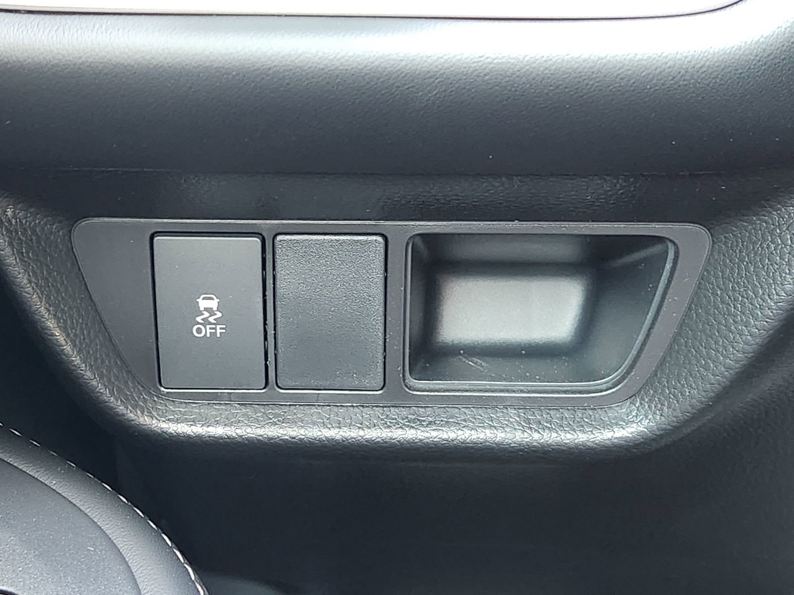 New 2026 Honda HR-V EX-L image 25