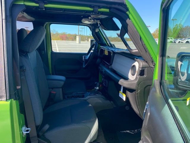 New 2026 Jeep Wrangler Sport AWD/4WD image 28