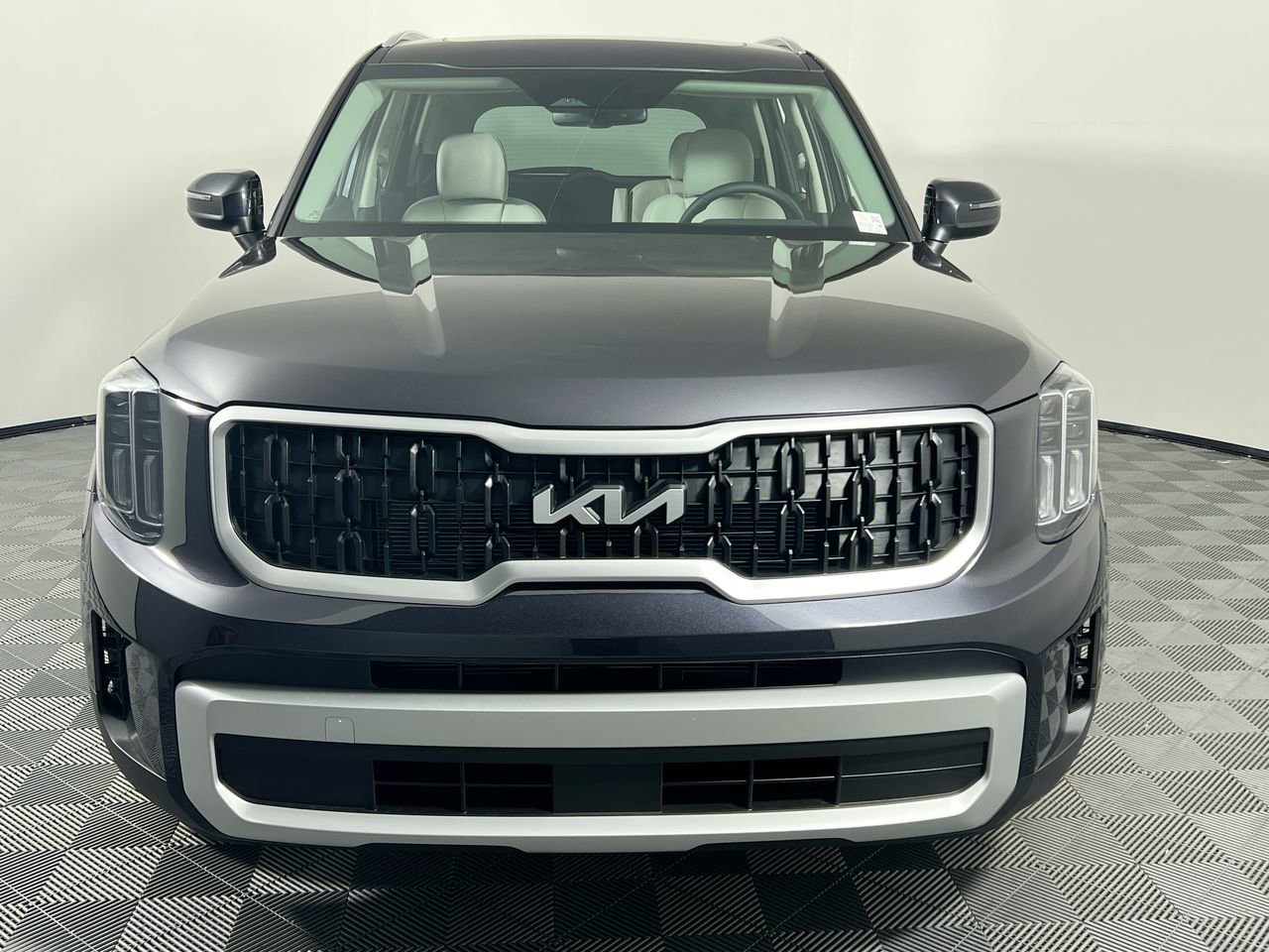 Certified 2024 Kia Telluride EX w/ EX Captain's Chair Package FWD image 7