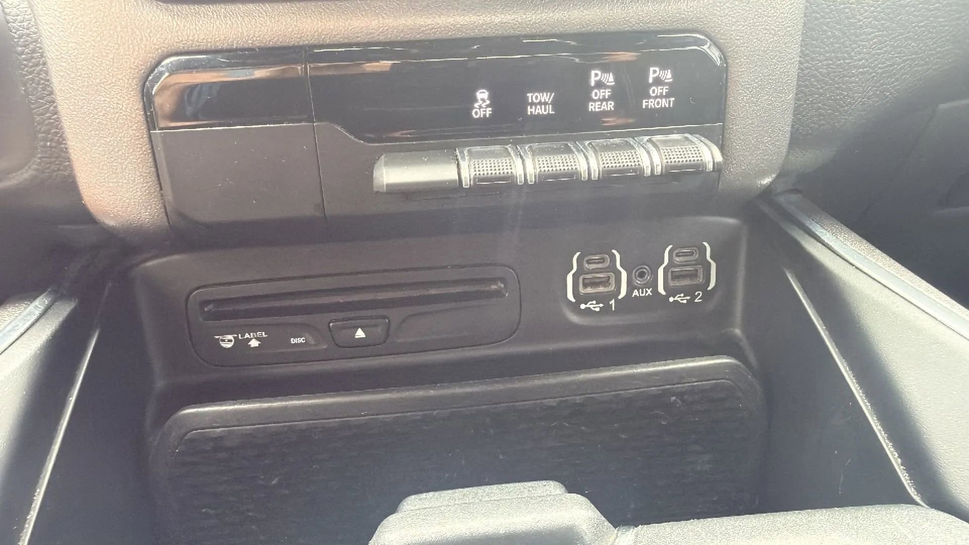 Used 2019 RAM 1500 Big Horn AWD/4WD image 16