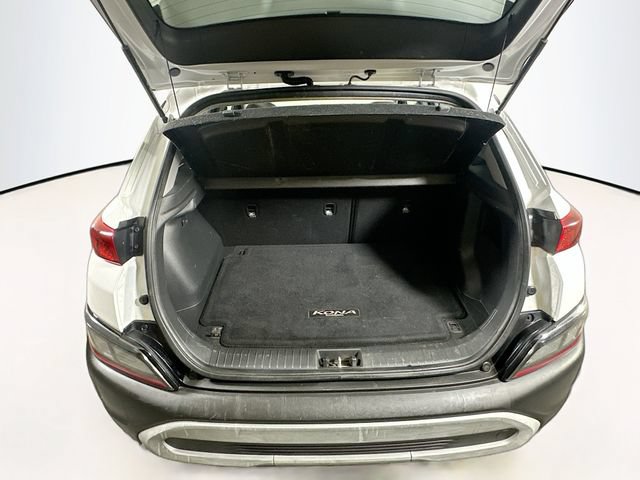 Certified 2023 Hyundai Kona SEL AWD/4WD image 28