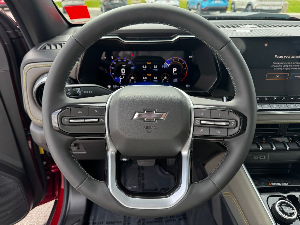 New 2026 Chevrolet Colorado ZR2 w/ Technology Package AWD/4WD image 13