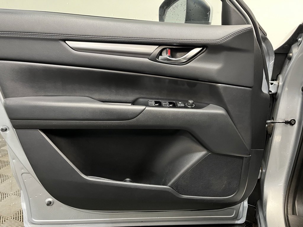 Used 2019 MAZDA CX-5 Touring image 13