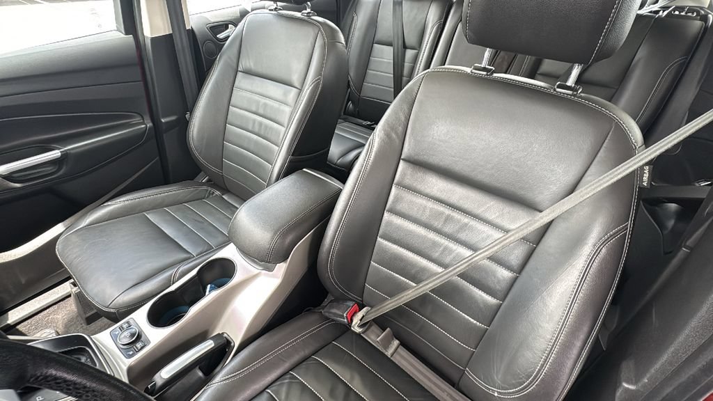Used 2016 Ford C-MAX Energi SEL w/ Equipment Group 302A FWD image 23