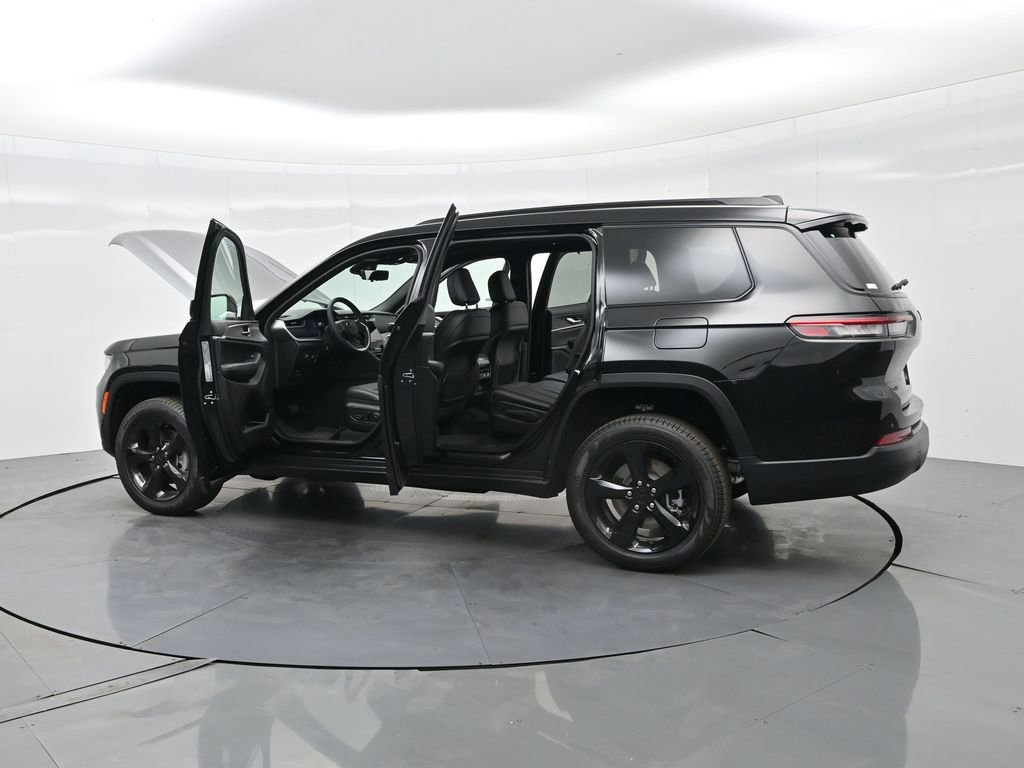 New 2025 Jeep Grand Cherokee L Limited w/ Luxury Tech Group II image 44