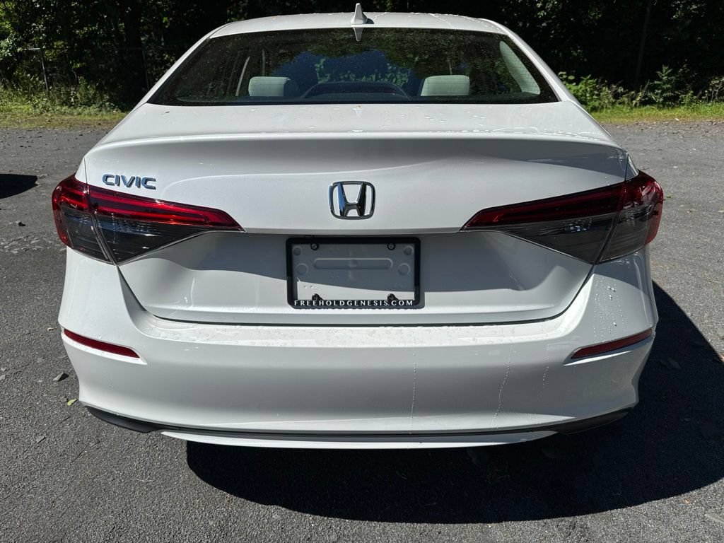 Used 2022 Honda Civic LX image 5