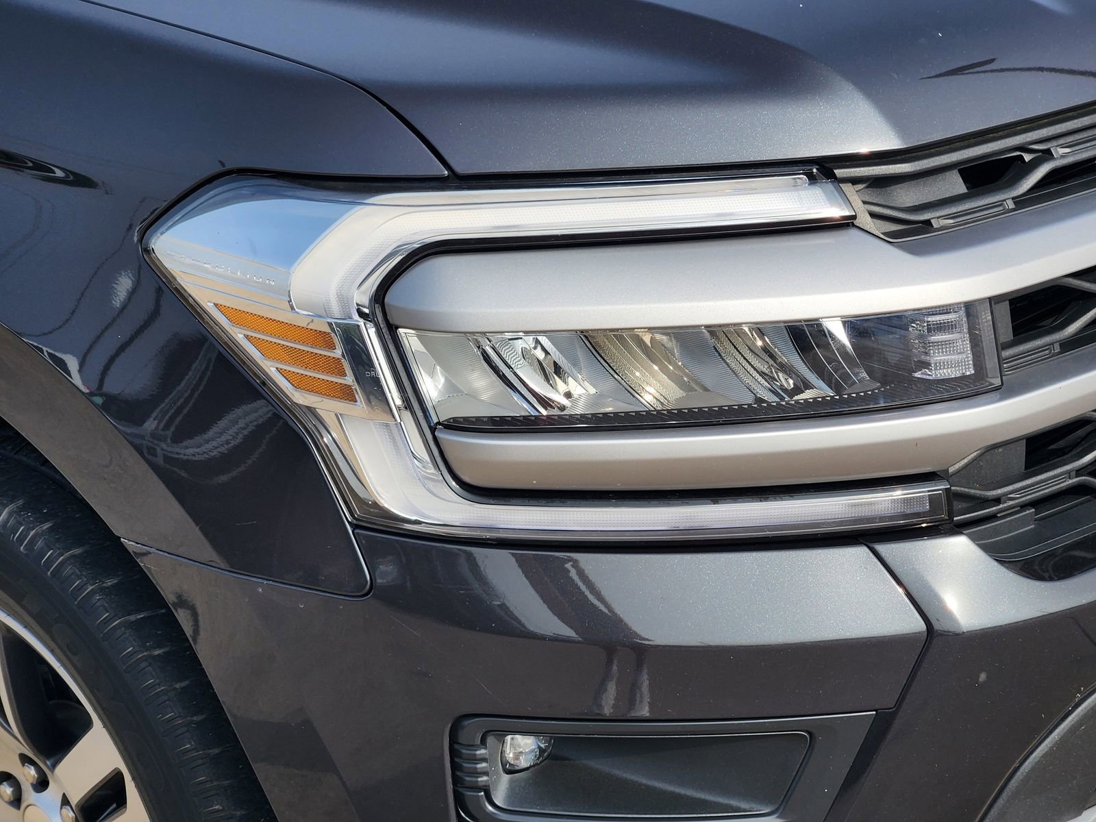 Used 2022 Ford Expedition XLT RWD image 9