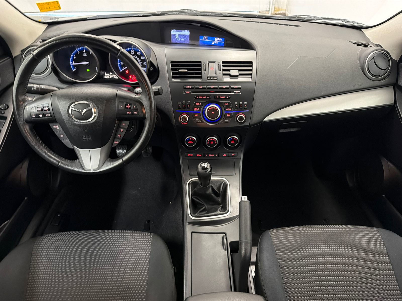 Used 2013 MAZDA MAZDA3 i Touring FWD image 15