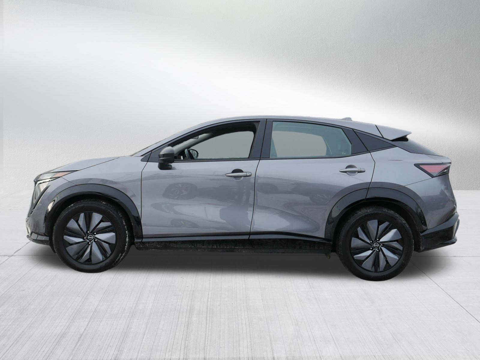 Certified 2023 Nissan Ariya AWD image 4