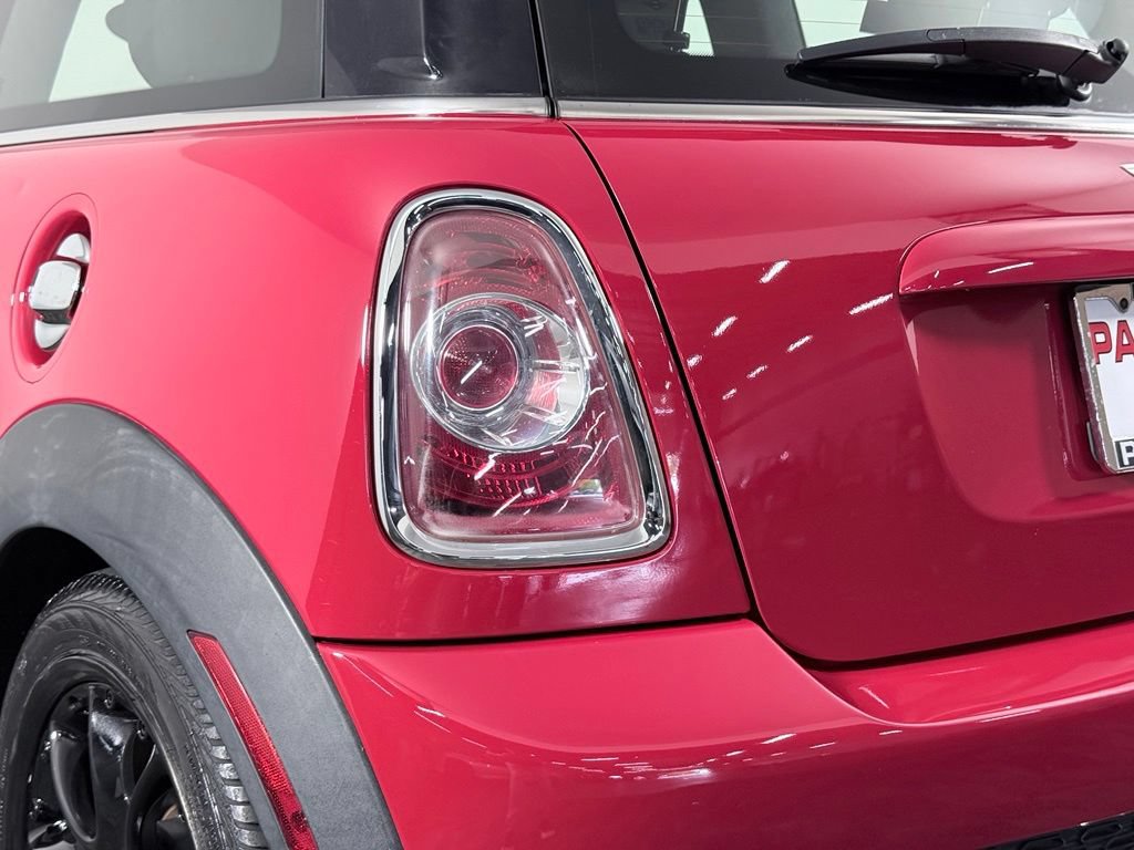Used 2011 MINI Cooper S FWD image 8