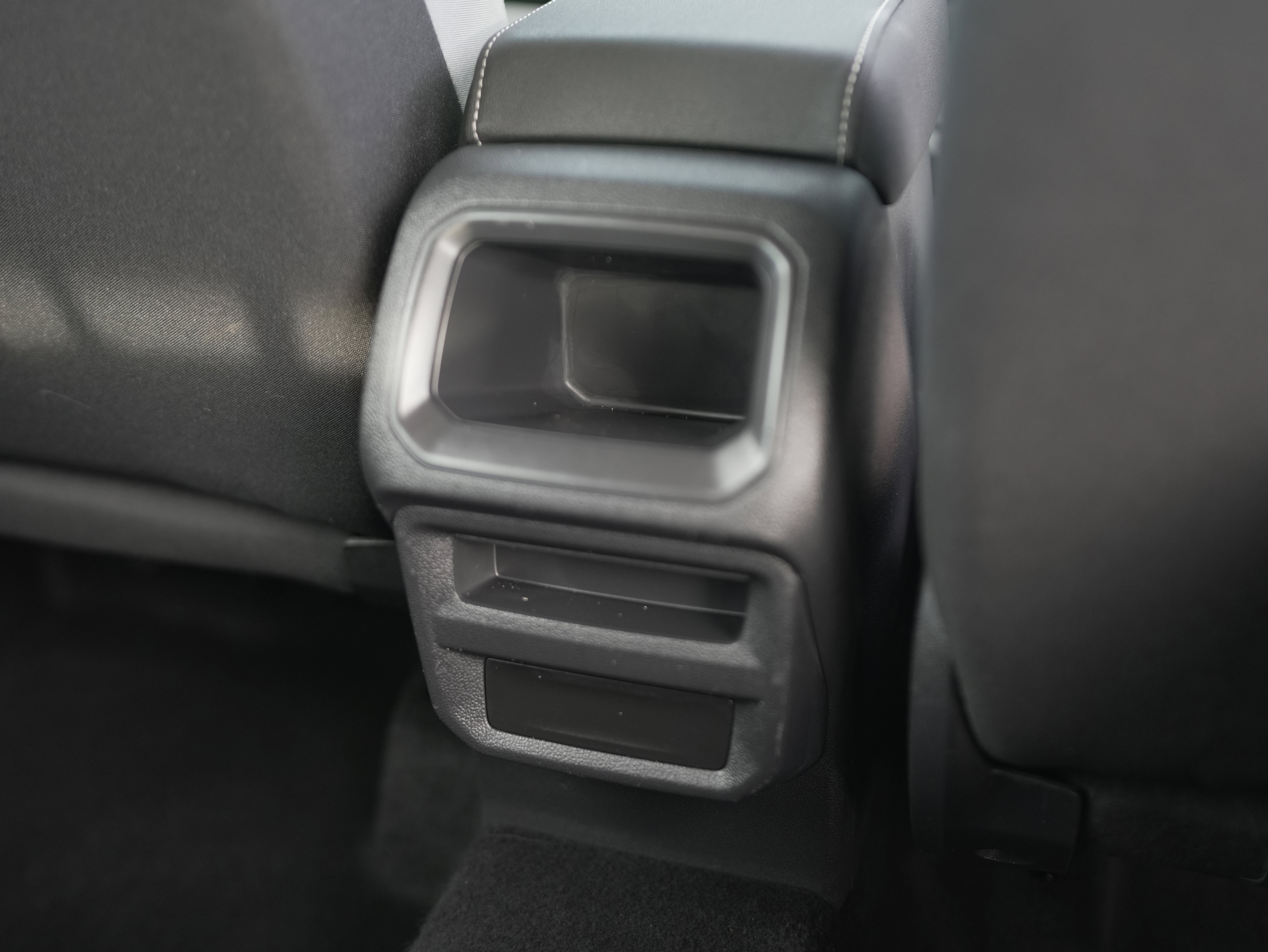 Certified 2024 Volkswagen Taos S image 28