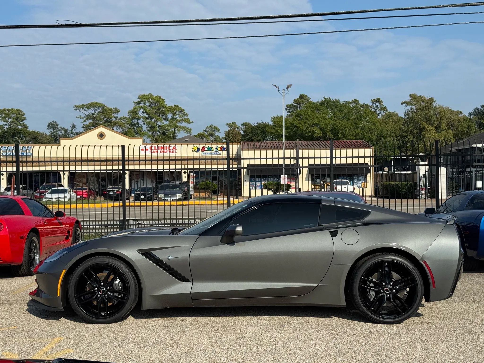 Used 2015 Chevrolet Corvette Stingray Coupe w/ ZF1 Appearance Package image 10