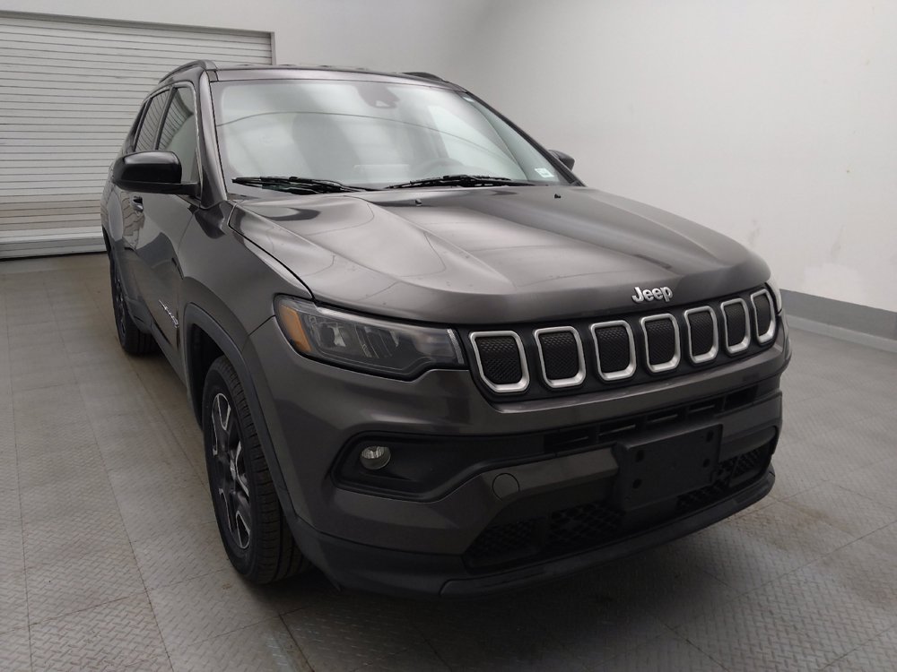 Used 2022 Jeep Compass Latitude FWD image 14