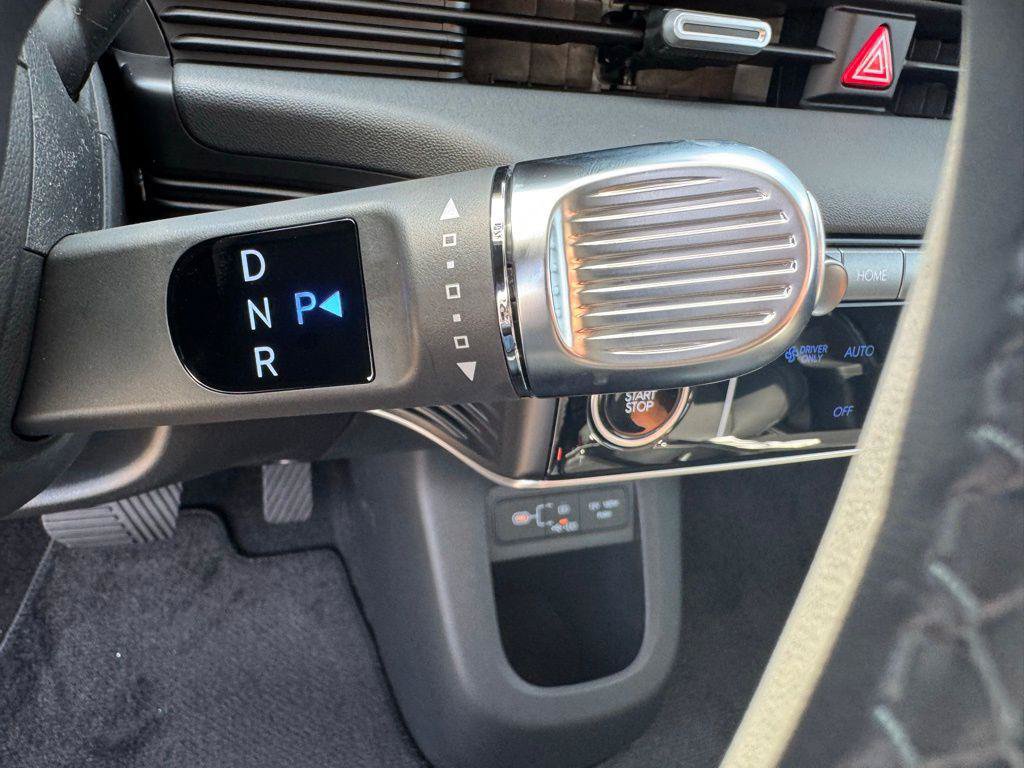New 2025 Hyundai Ioniq 5 SEL AWD/4WD image 28