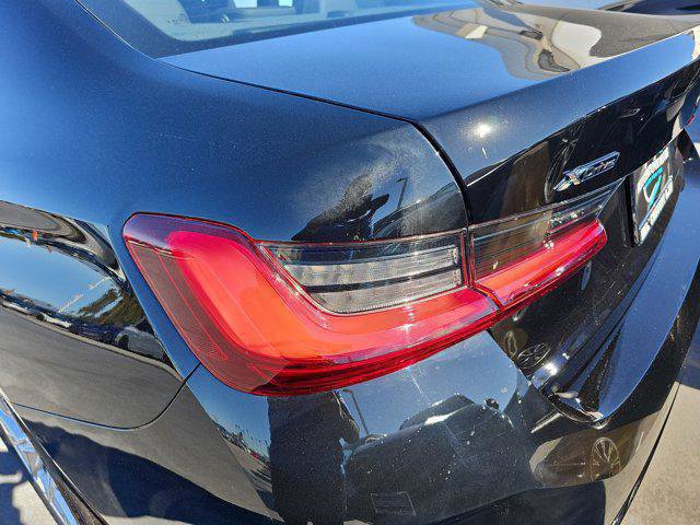 New 2025 BMW 330i xDrive Sedan w/ M Sport Package image 36