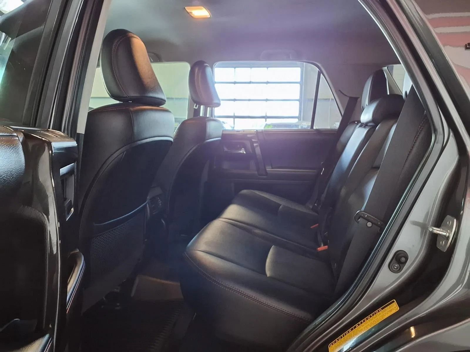 Used 2018 Toyota 4Runner TRD Off-Road Premium AWD/4WD image 14