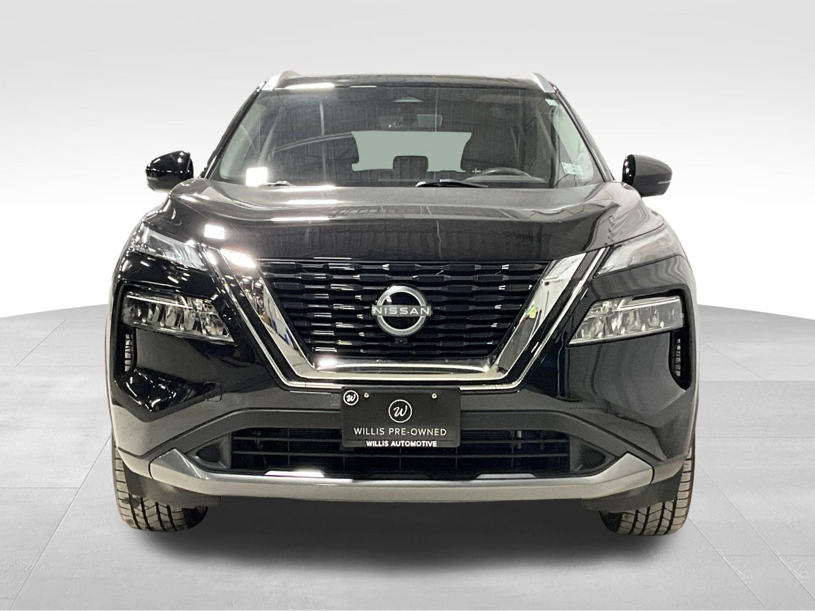 Used 2023 Nissan Rogue SL AWD/4WD image 3
