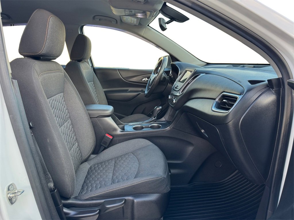 Used 2019 Chevrolet Equinox LT image 18