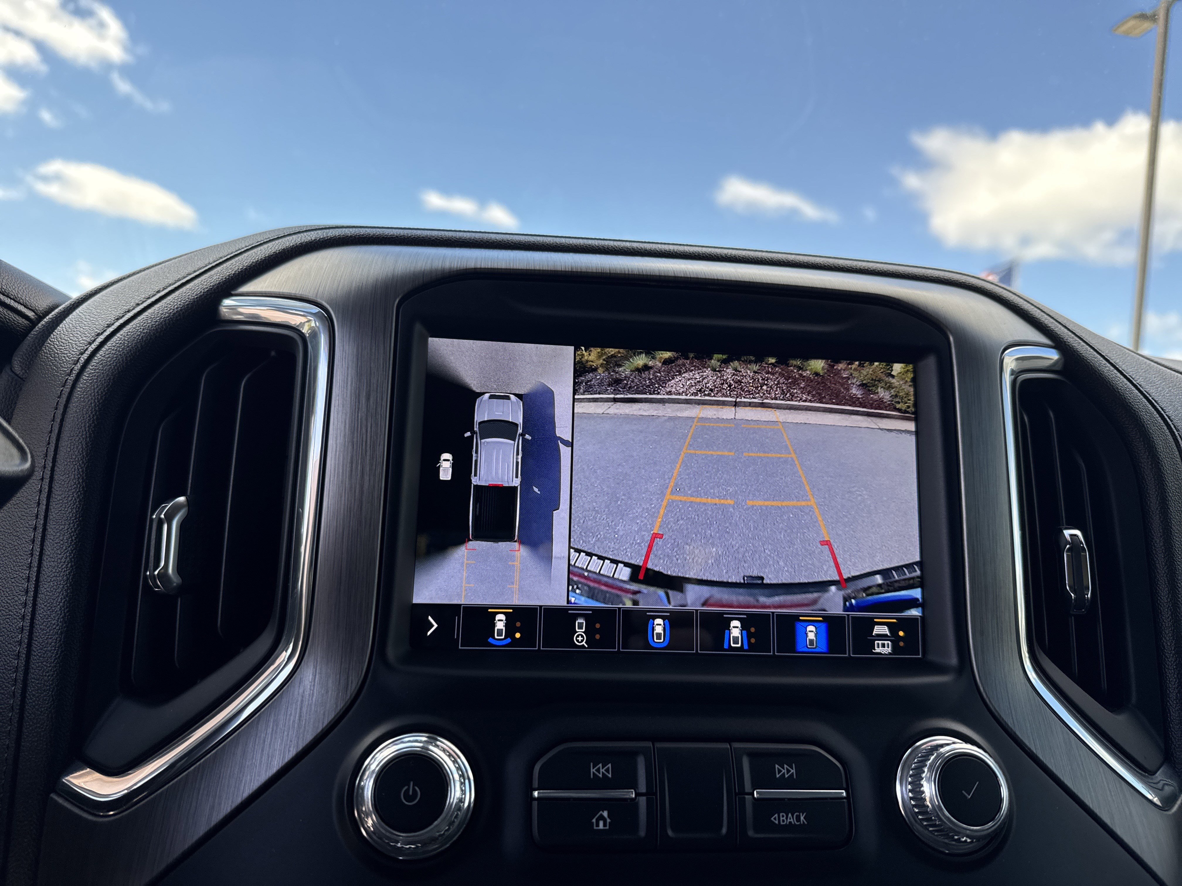 Used 2023 GMC Sierra 2500 Denali image 25