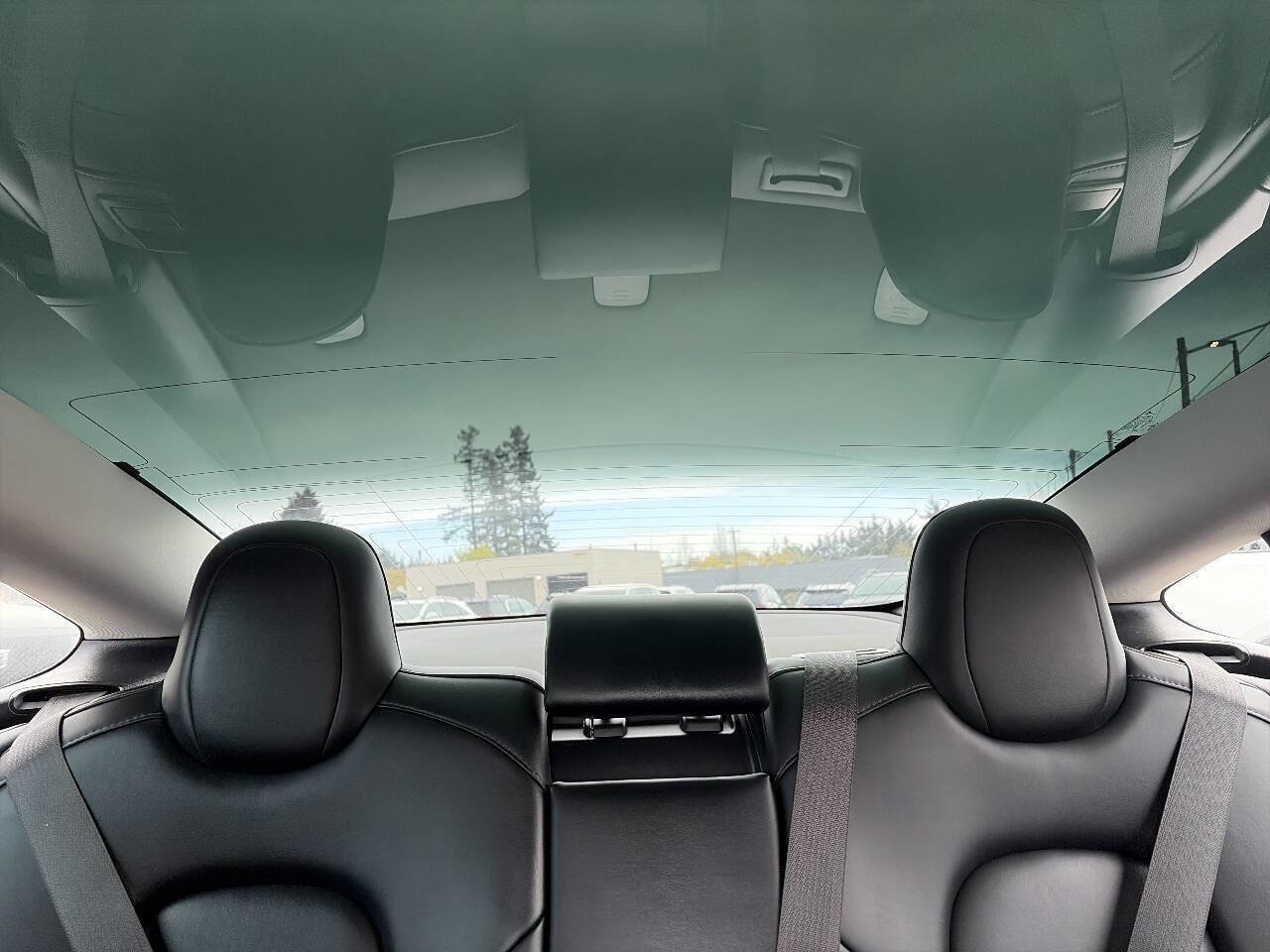 Used 2018 Tesla Model 3 Long Range RWD image 34