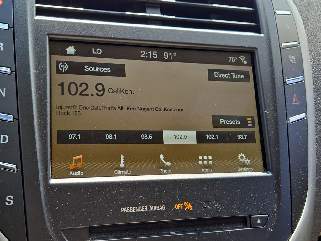 Used 2017 Lincoln MKC Premiere image 26