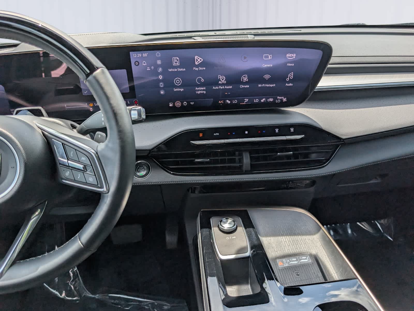 Certified 2025 Buick Enclave Avenir w/ Super Cruise Package FWD image 21