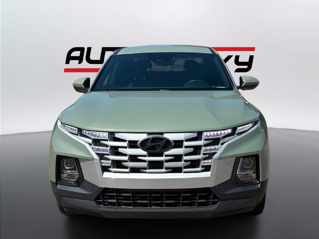 Used 2022 Hyundai Santa Cruz SEL w/ Winter Package AWD/4WD image 2