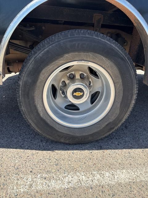 Used 2022 Chevrolet Silverado 3500 High Country w/ Safety Package II image 16
