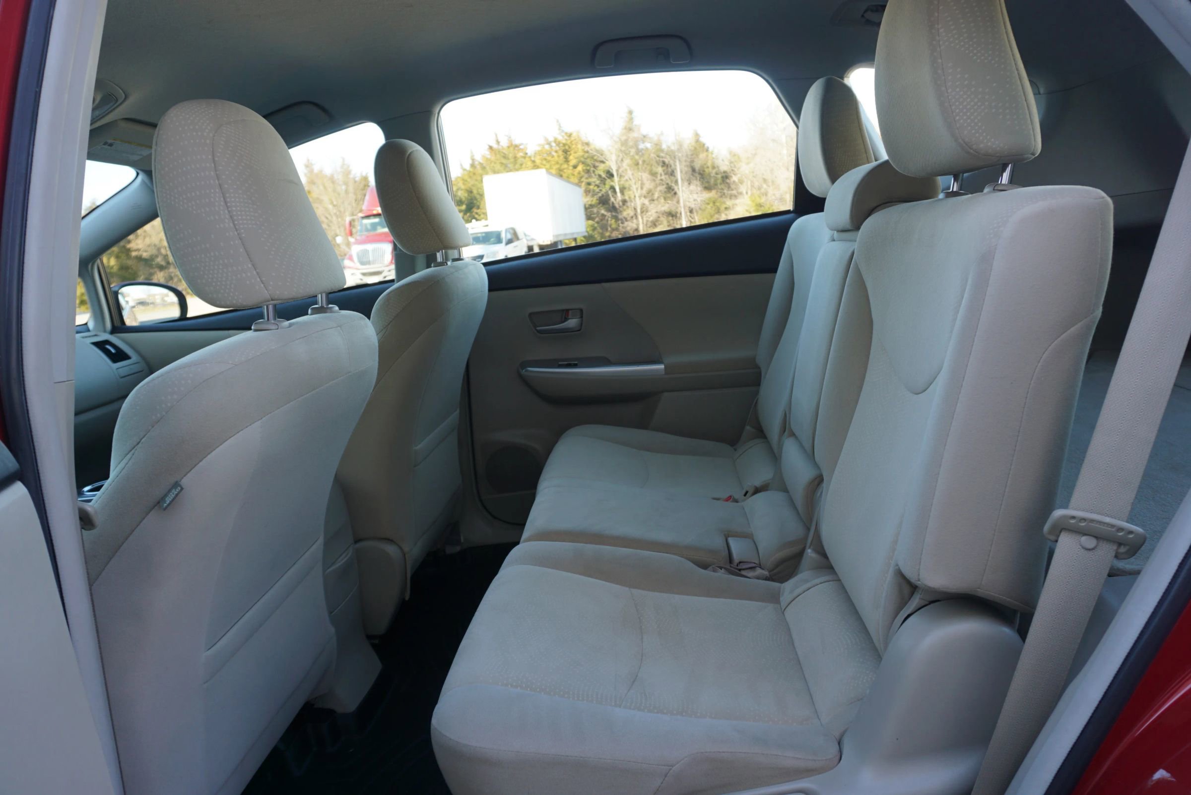 Used 2012 Toyota Prius V Two image 19