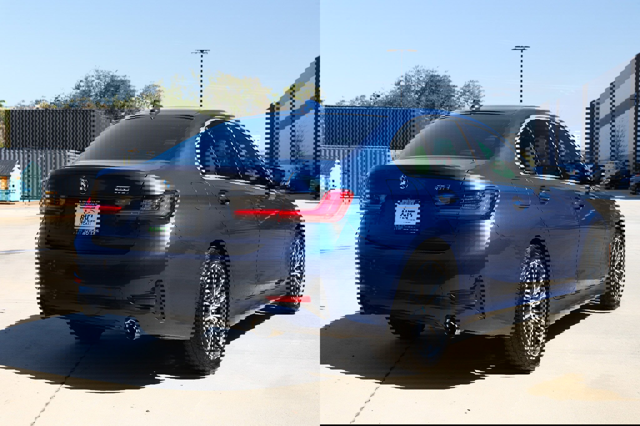 Used 2021 BMW 330i Sedan w/ Convenience Package image 14