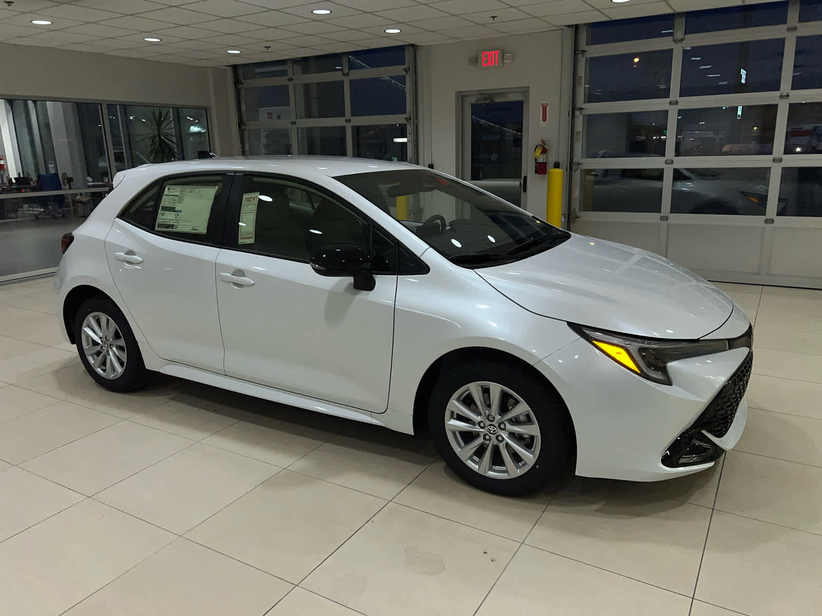 New 2026 Toyota Corolla SE FWD image 1