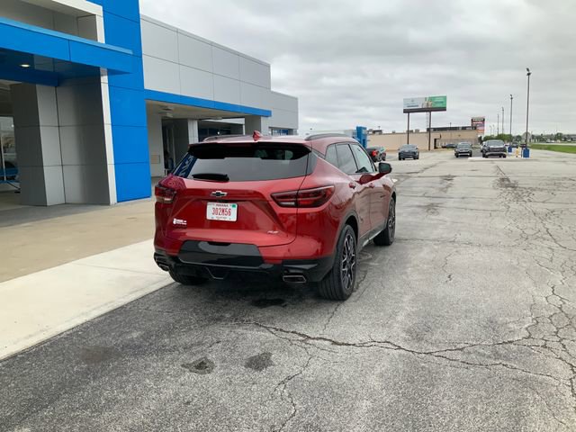 Used 2023 Chevrolet Blazer RS w/ Driver Confidence II Package FWD image 7