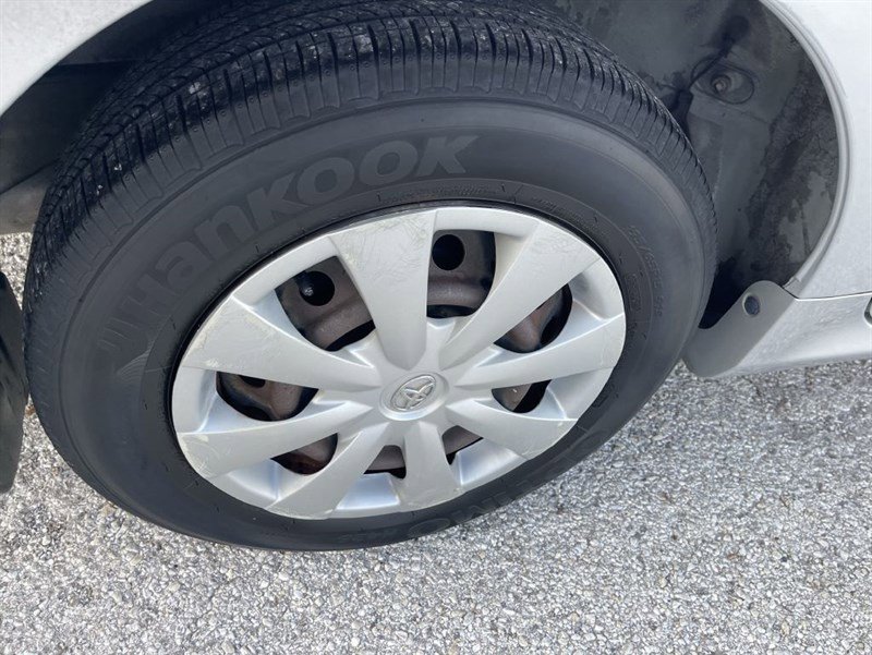 Used 2009 Toyota Corolla LE FWD image 21