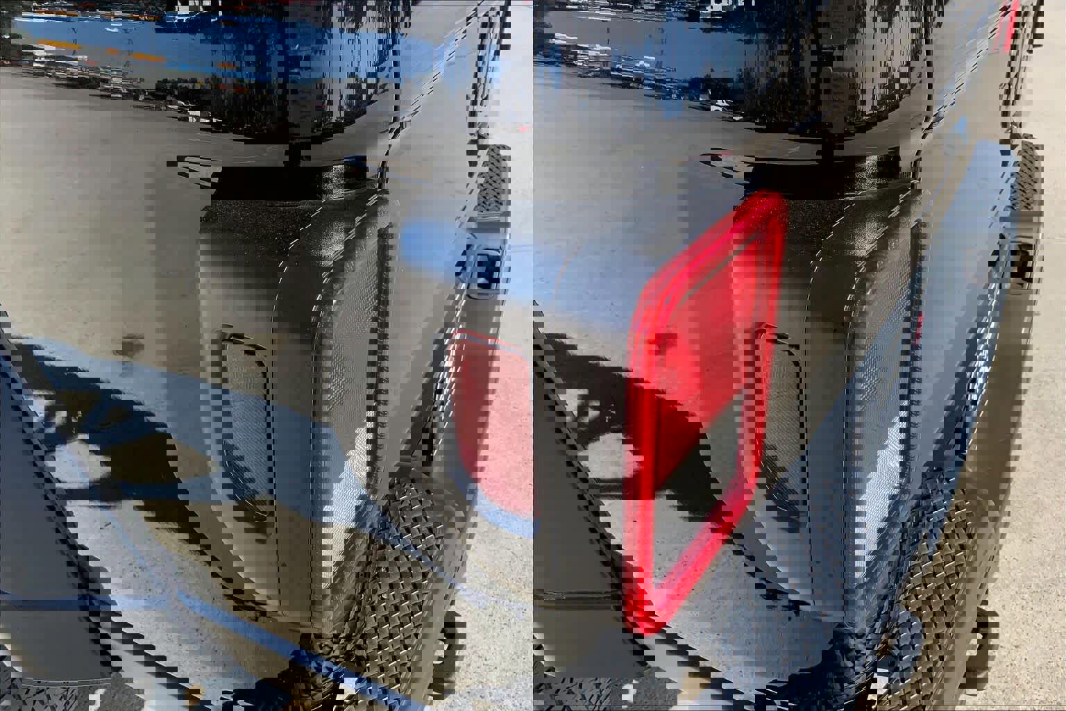 Used 2020 Jeep Gladiator Sport w/ Quick Order Package 24S image 26