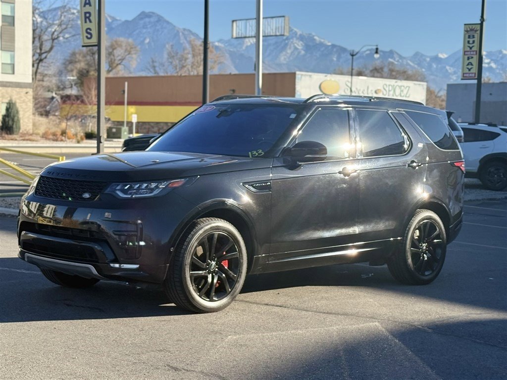Used 2020 Land Rover Discovery Landmark image 3