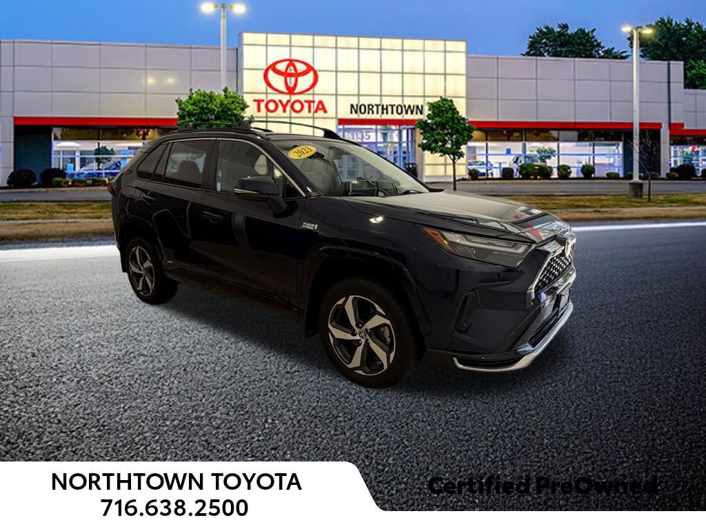 Used 2023 Toyota RAV4 SE w/ Weather & Moonroof Package AWD/4WD image 11