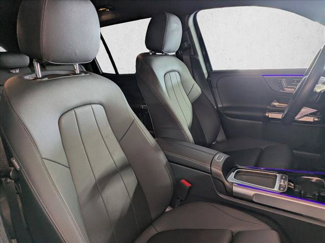 Certified 2025 Mercedes-Benz GLB 250 image 22