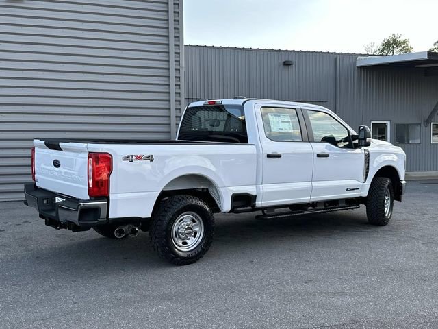 New 2026 Ford F250 XL w/ XL Off-Road Package image 9