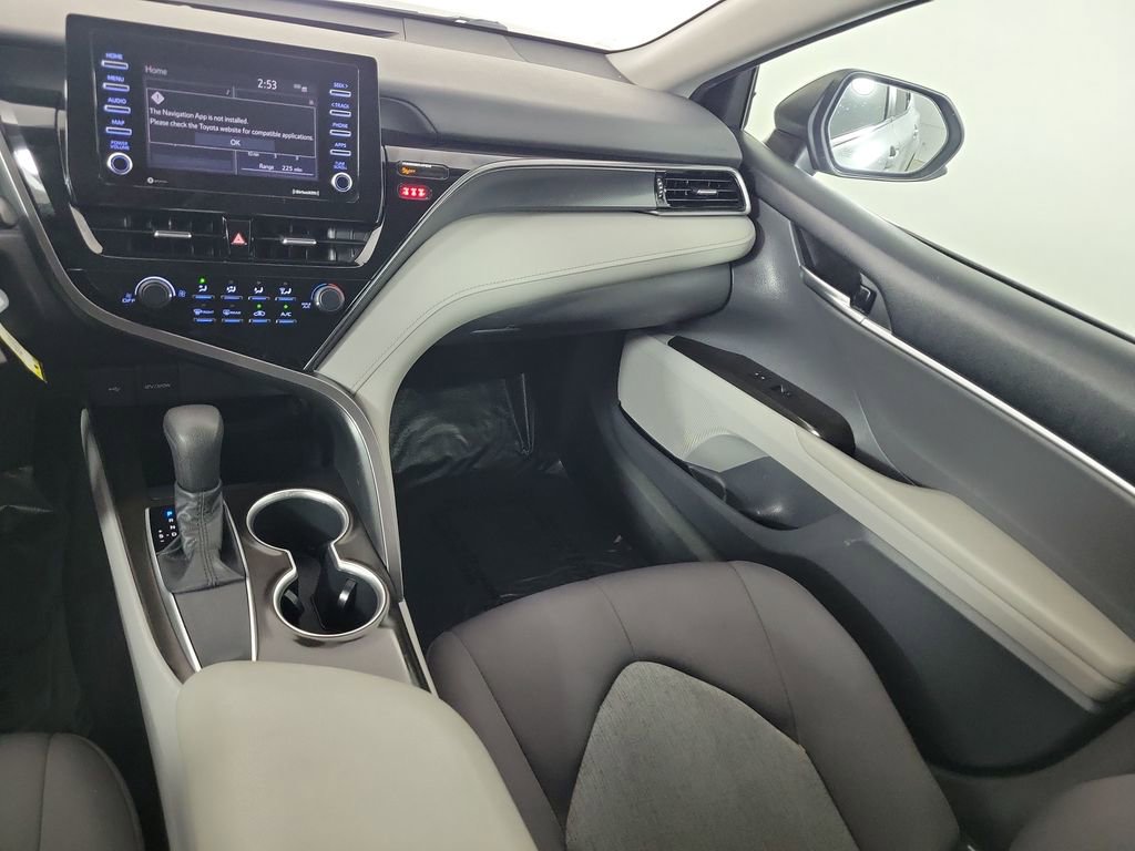 Certified 2021 Toyota Camry LE FWD image 29