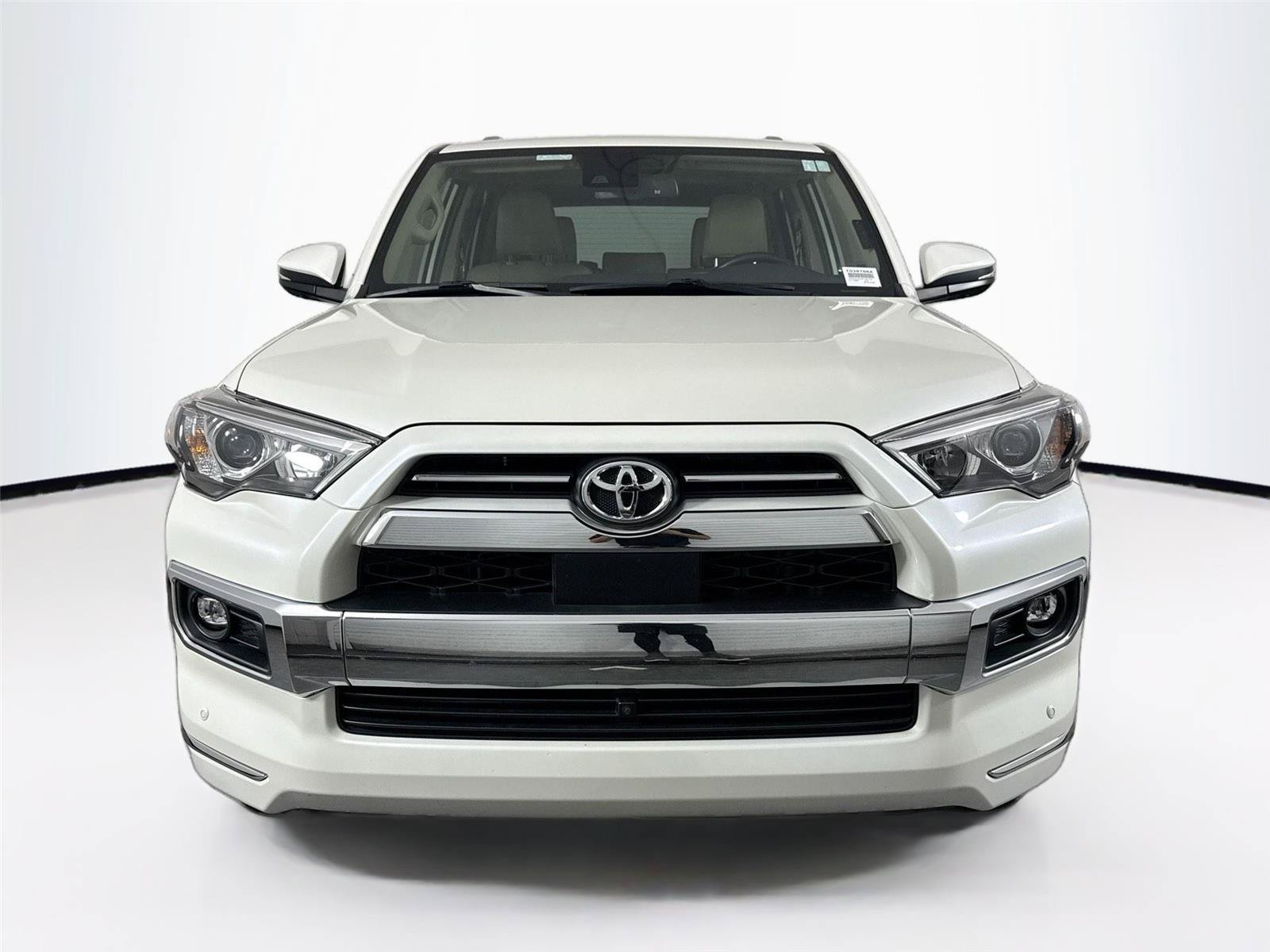 Certified 2022 Toyota 4Runner Limited AWD/4WD image 9