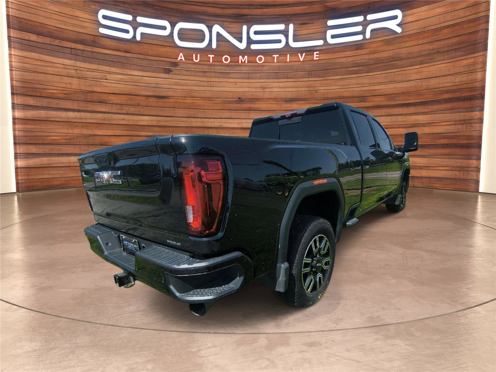 Used 2022 GMC Sierra 3500 AT4 w/ AT4 Premium Plus Package AWD/4WD image 6