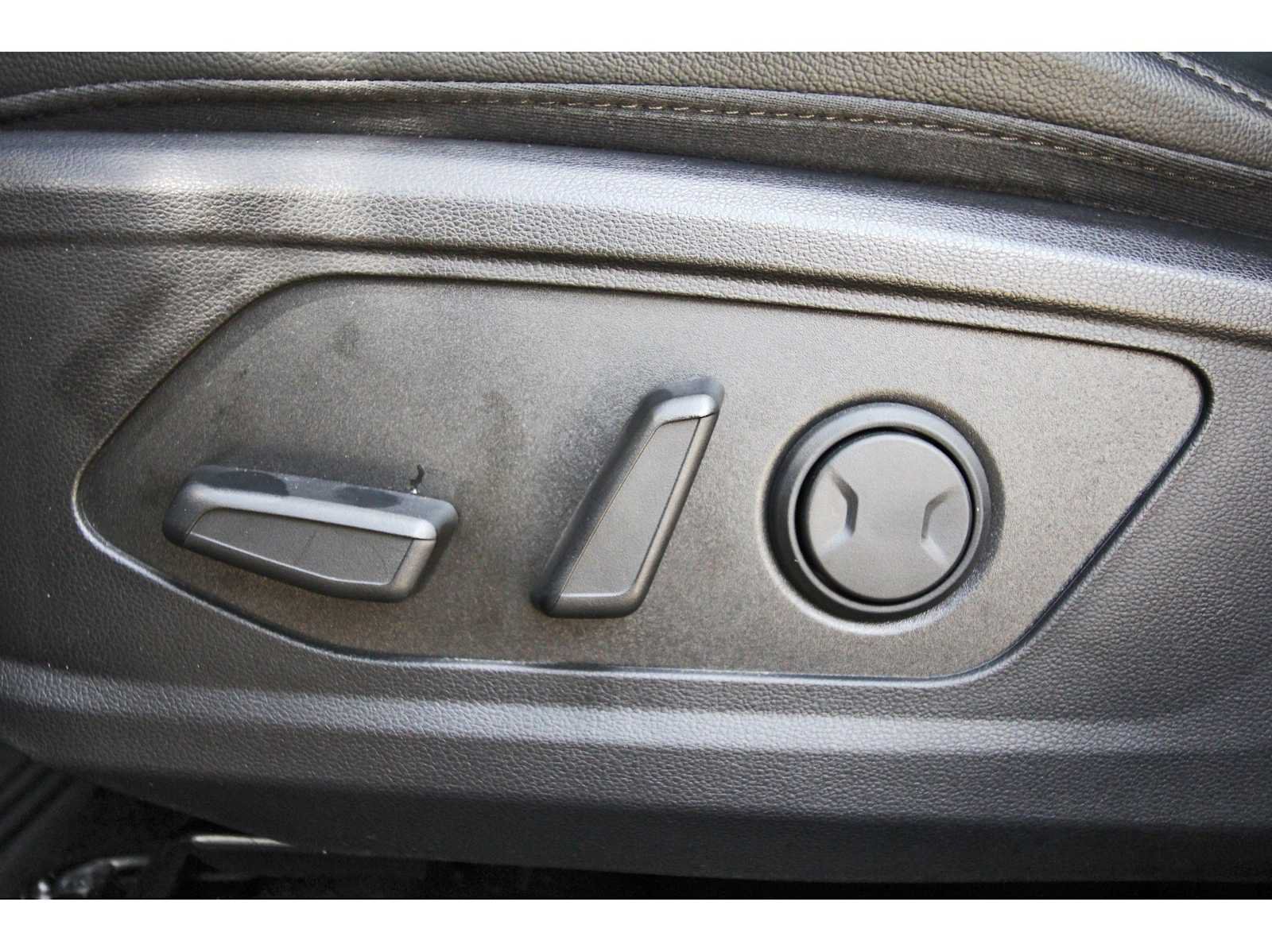 Used 2024 Hyundai Santa Cruz Night AWD/4WD image 27