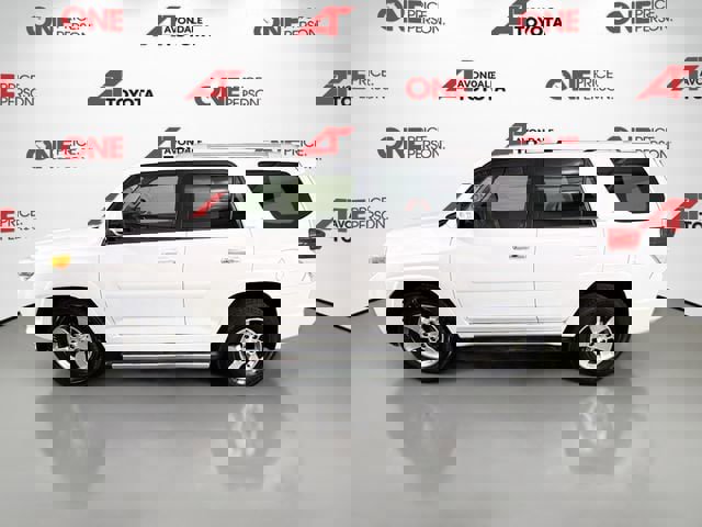 Used 2013 Toyota 4Runner SR5 image 4