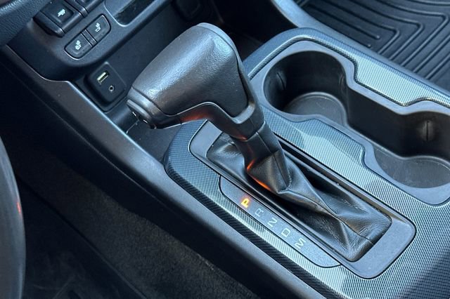 Used 2016 Chevrolet Colorado Z71 image 24