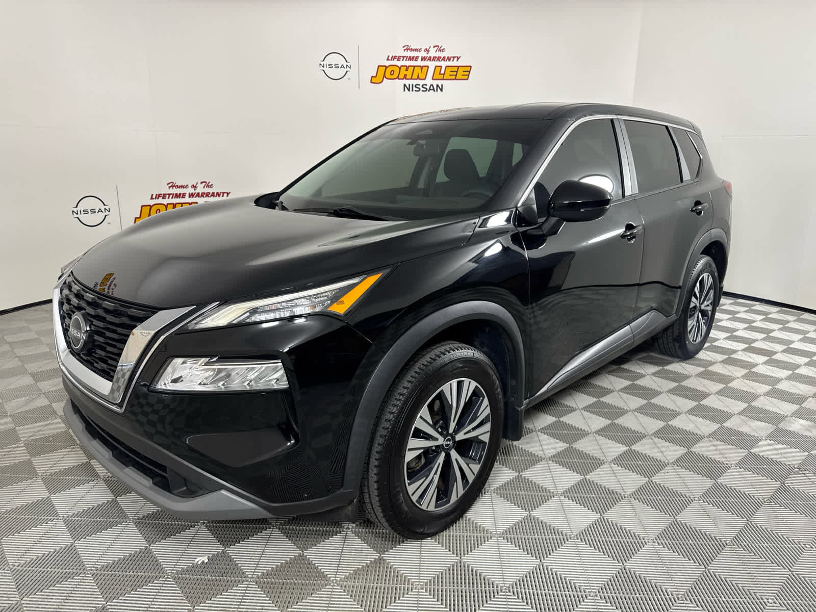 Used 2023 Nissan Rogue SV