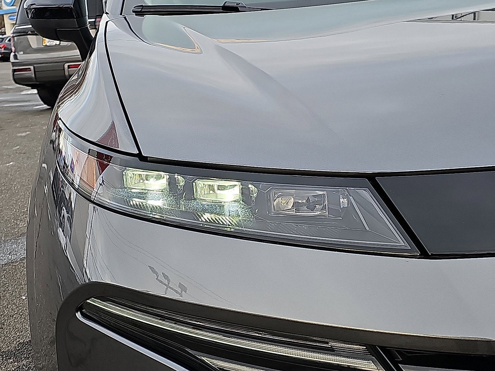 Certified 2025 Nissan Murano SV image 9