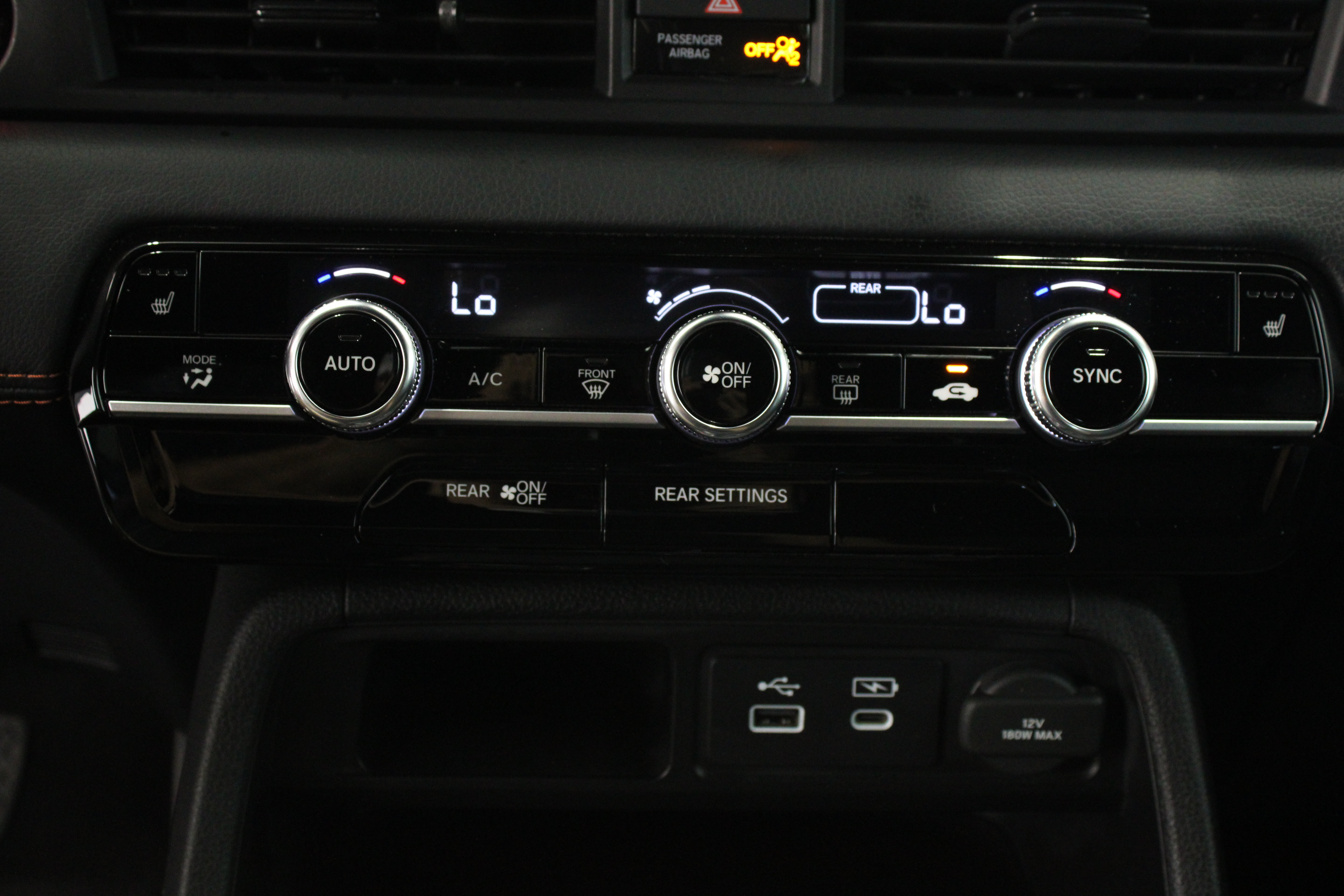 Used 2025 Honda Pilot Sport image 20