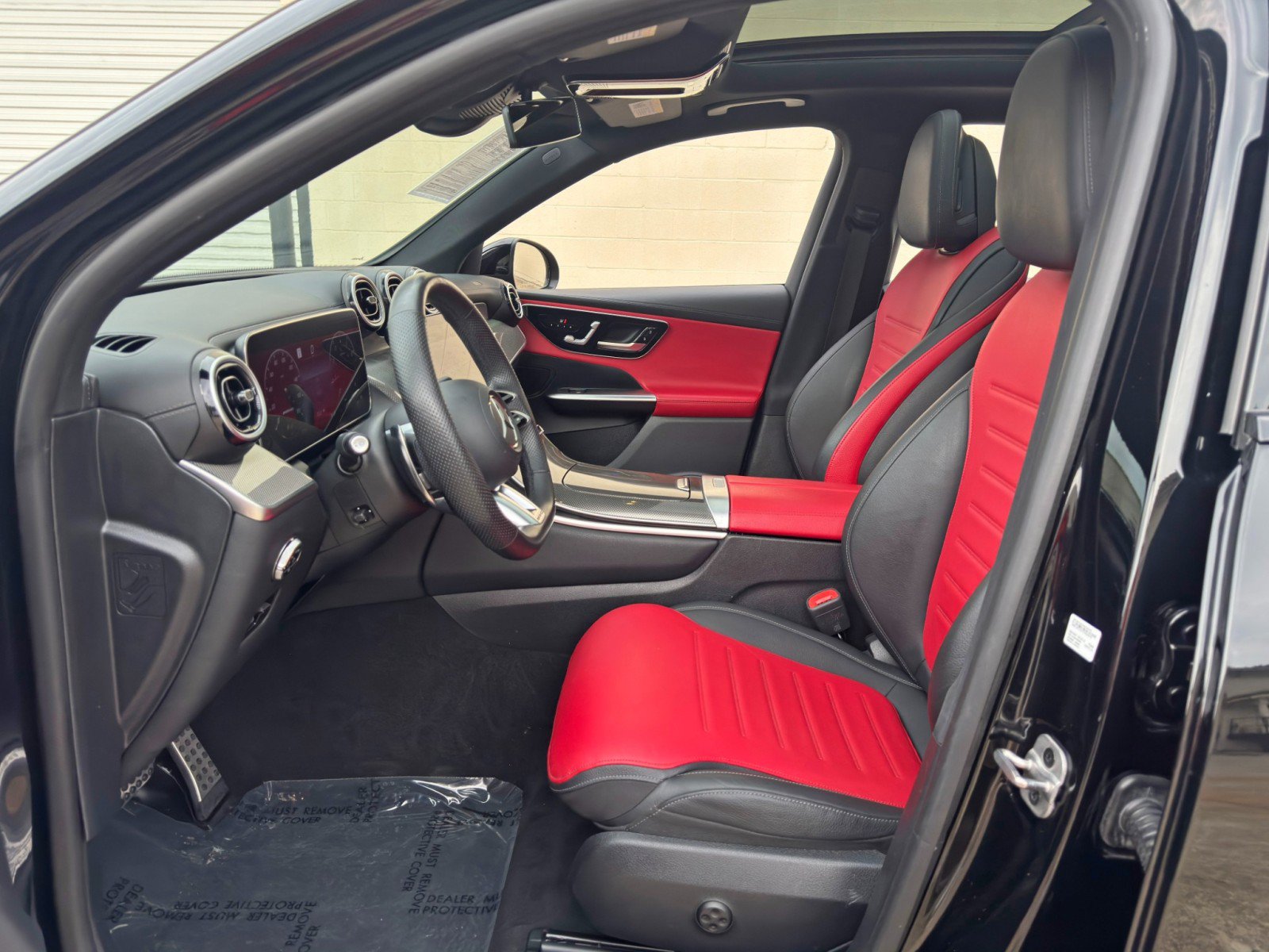 Used 2024 Mercedes-Benz GLC 43 AMG 4MATIC image 17