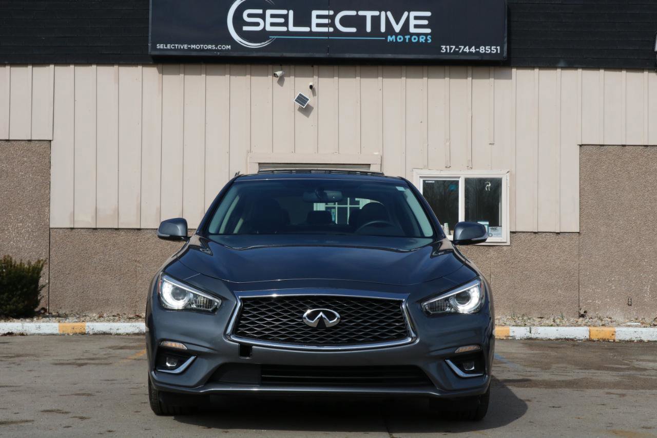 Used 2019 INFINITI Q50 Luxe image 2