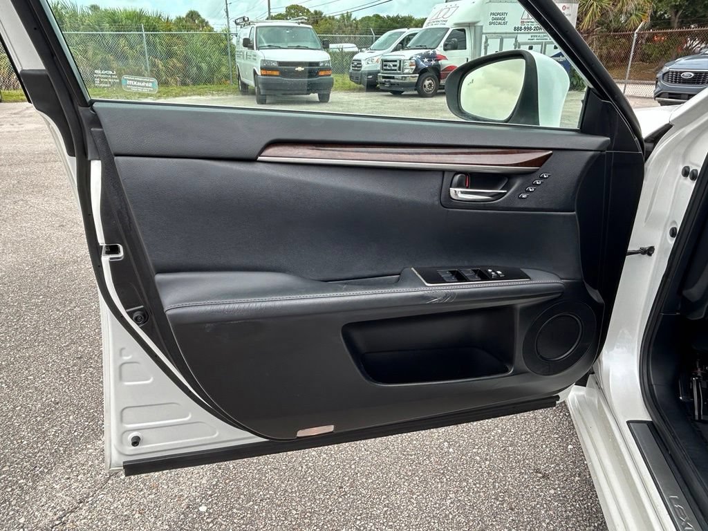 Used 2017 Lexus ES 350 w/ Premium Package FWD image 34